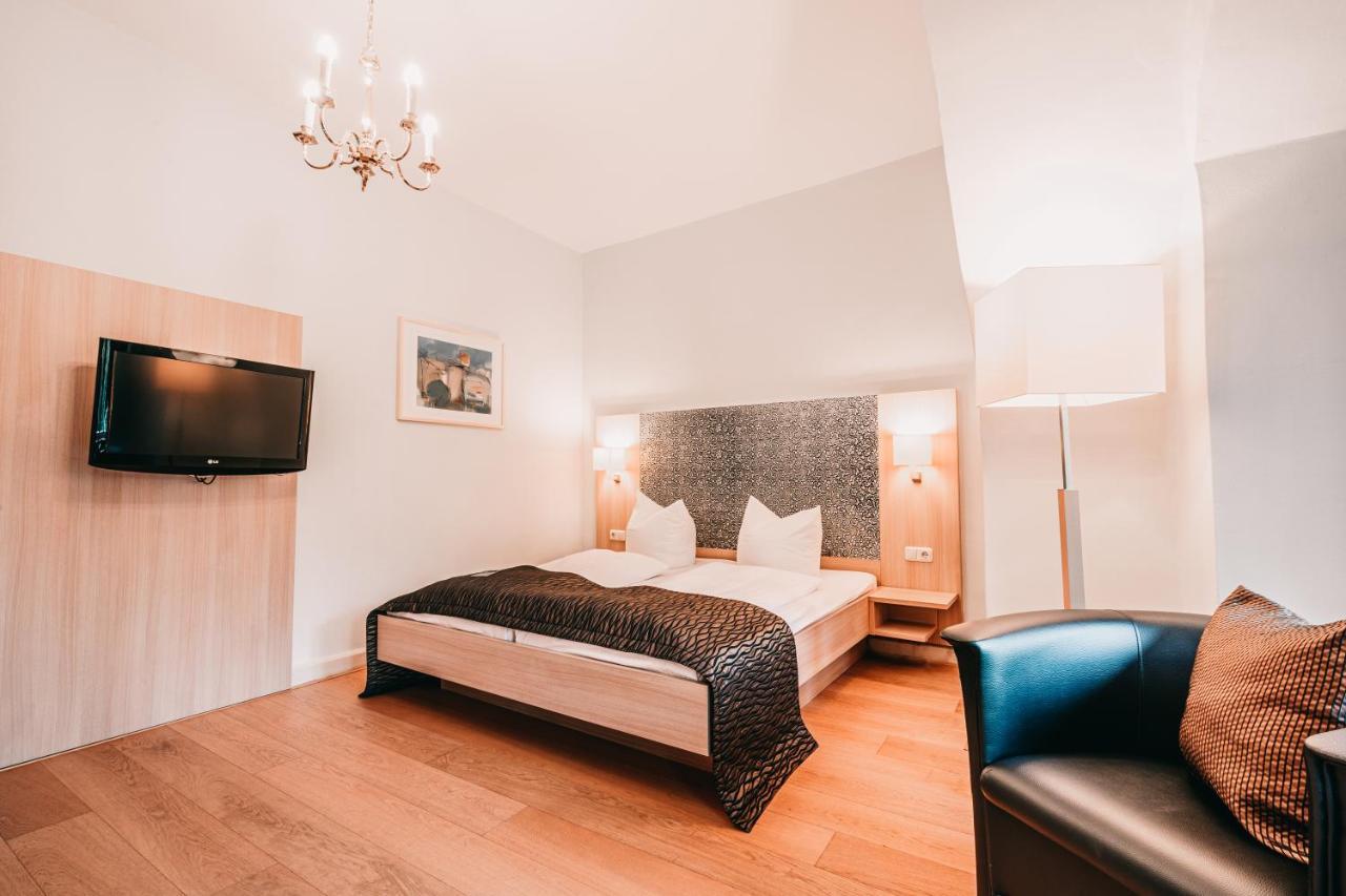 Romantik Hotel Schloss Hohenstein Ahorn  Екстер'єр фото